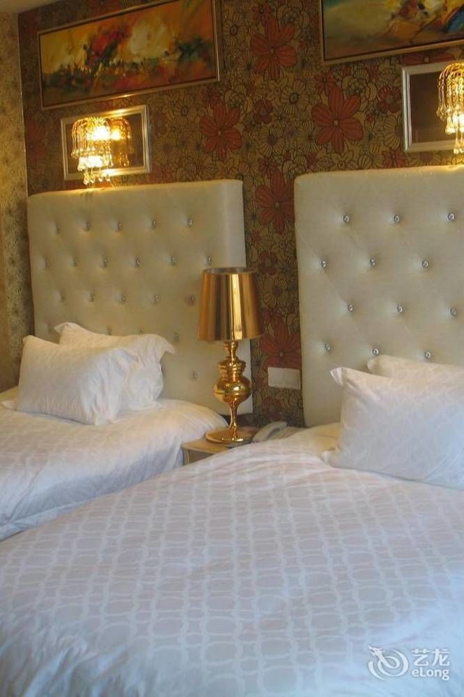 Kapok Hotel Csuhaj Kültér fotó